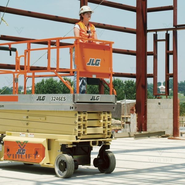 xe nâng người JLG1932E2
