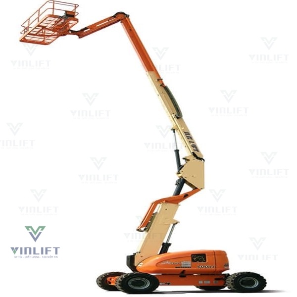 Xe nâng người 20m JLG 600AJ