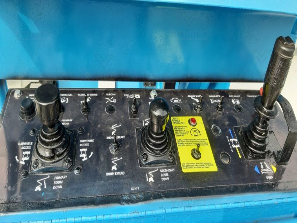Xe nâng người Boom Lift 16m - Genie Z45/25J - Z45/25RT
