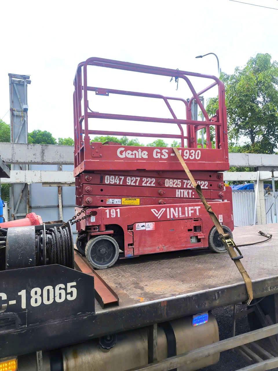 Dịch Vụ Thuê Xe Nâng Cắt Kéo Chỉ Từ 600k/ngày Xe Nâng Người 8m 10m 12m 14m