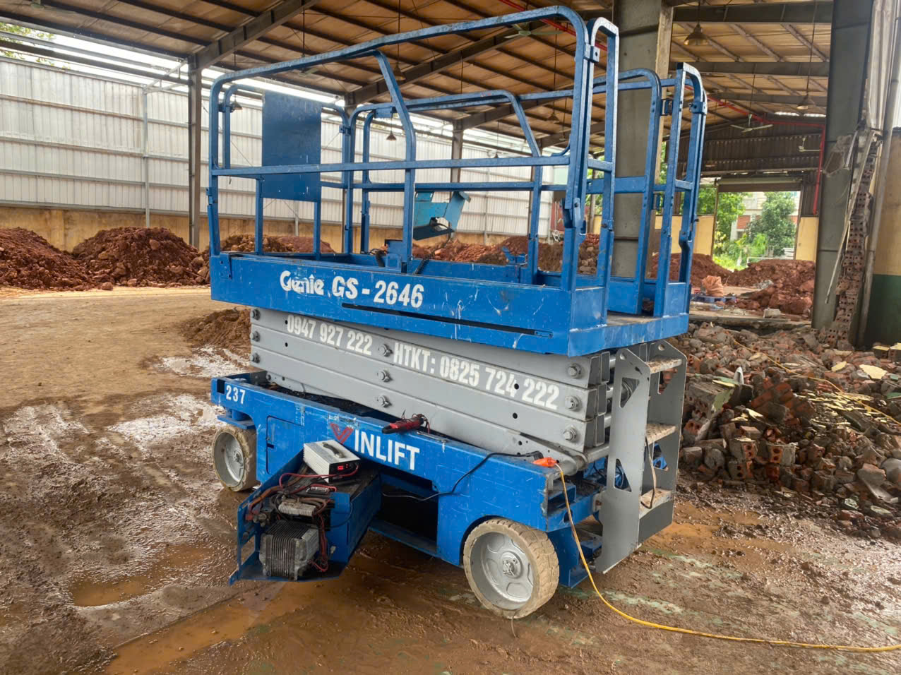 Bảng Giá Cho Thuê Xe Nâng Người Cắt Kéo 10 Mét Đến 12 Mét Tại Bắc Ninh