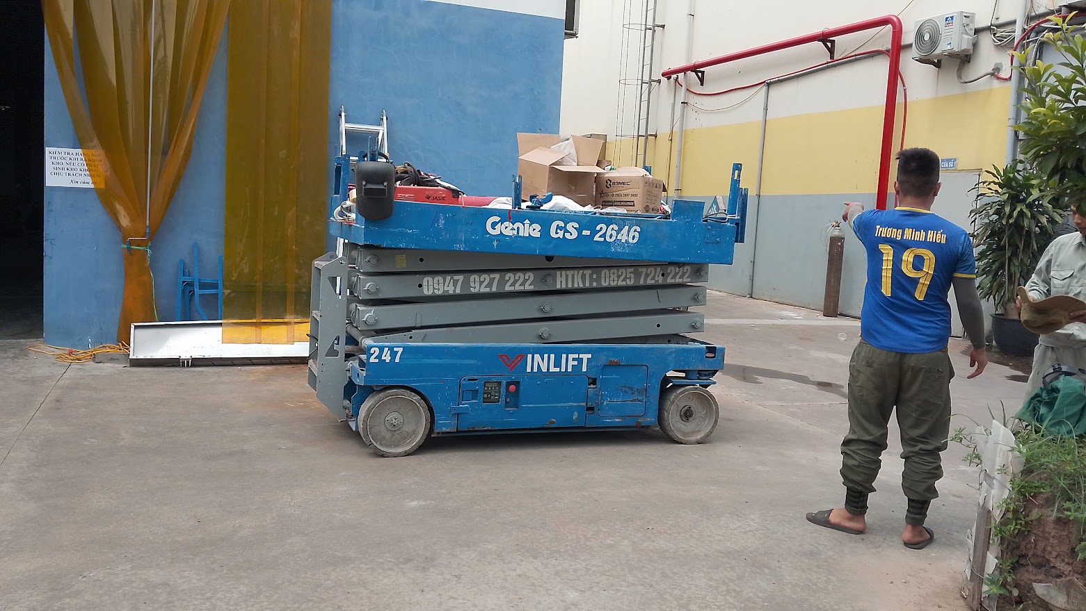Cho Thuê Xe Nâng Người Tại Hà Nội – Giá Tốt, Sẵn Xe 8m Đến 45m Giao Ngay