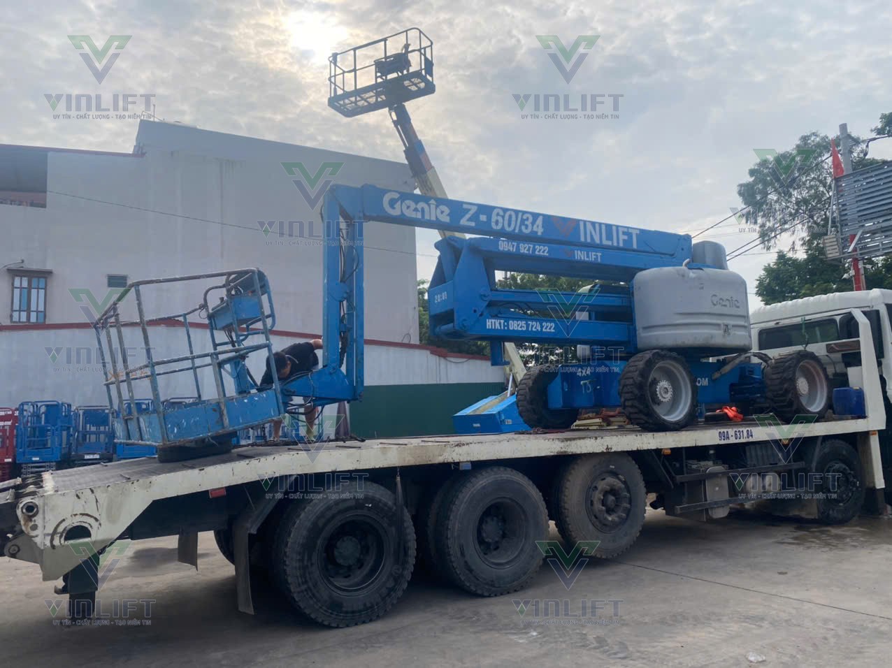 Thuê Xe Nâng Hàng Và Xe Nâng Người Tại Kcn Đồng Văn 2