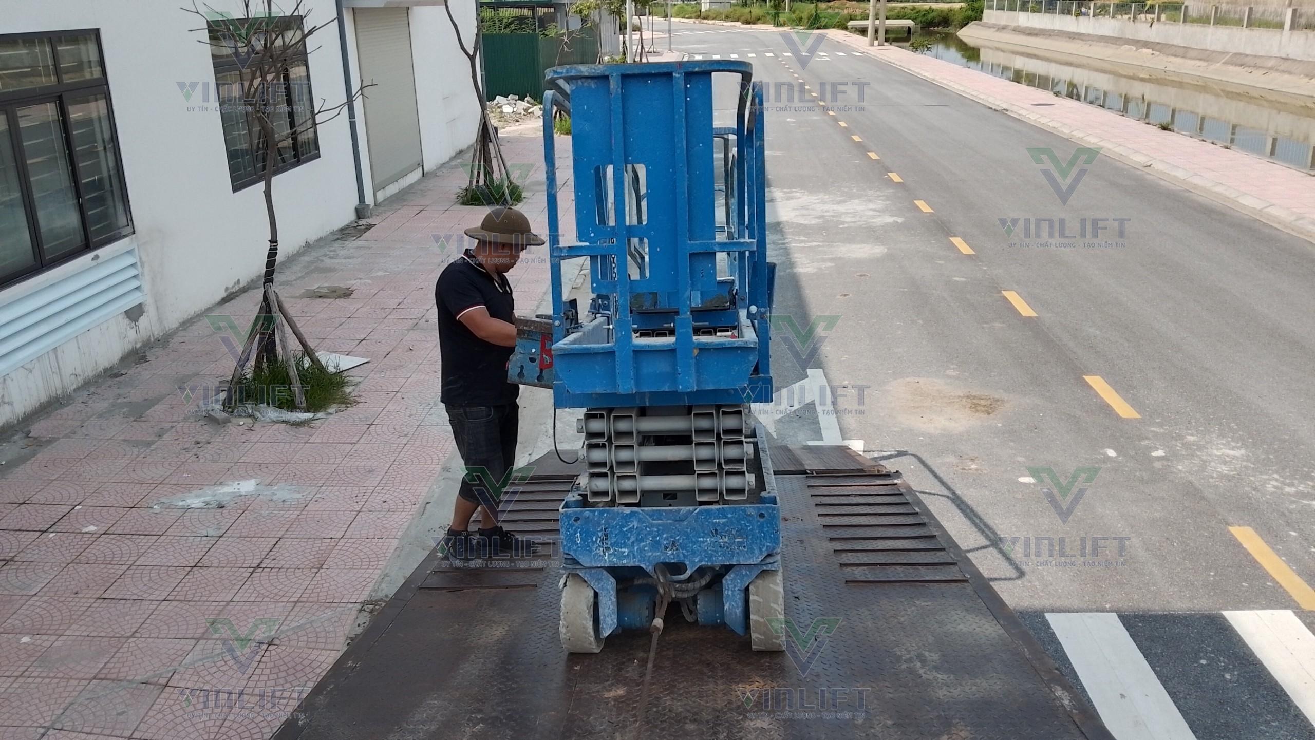 Cơ Cấu Chữ X Trong Hệ Thống Nâng Của Xe Nâng Người Hiệu Quả Và Thực Tế