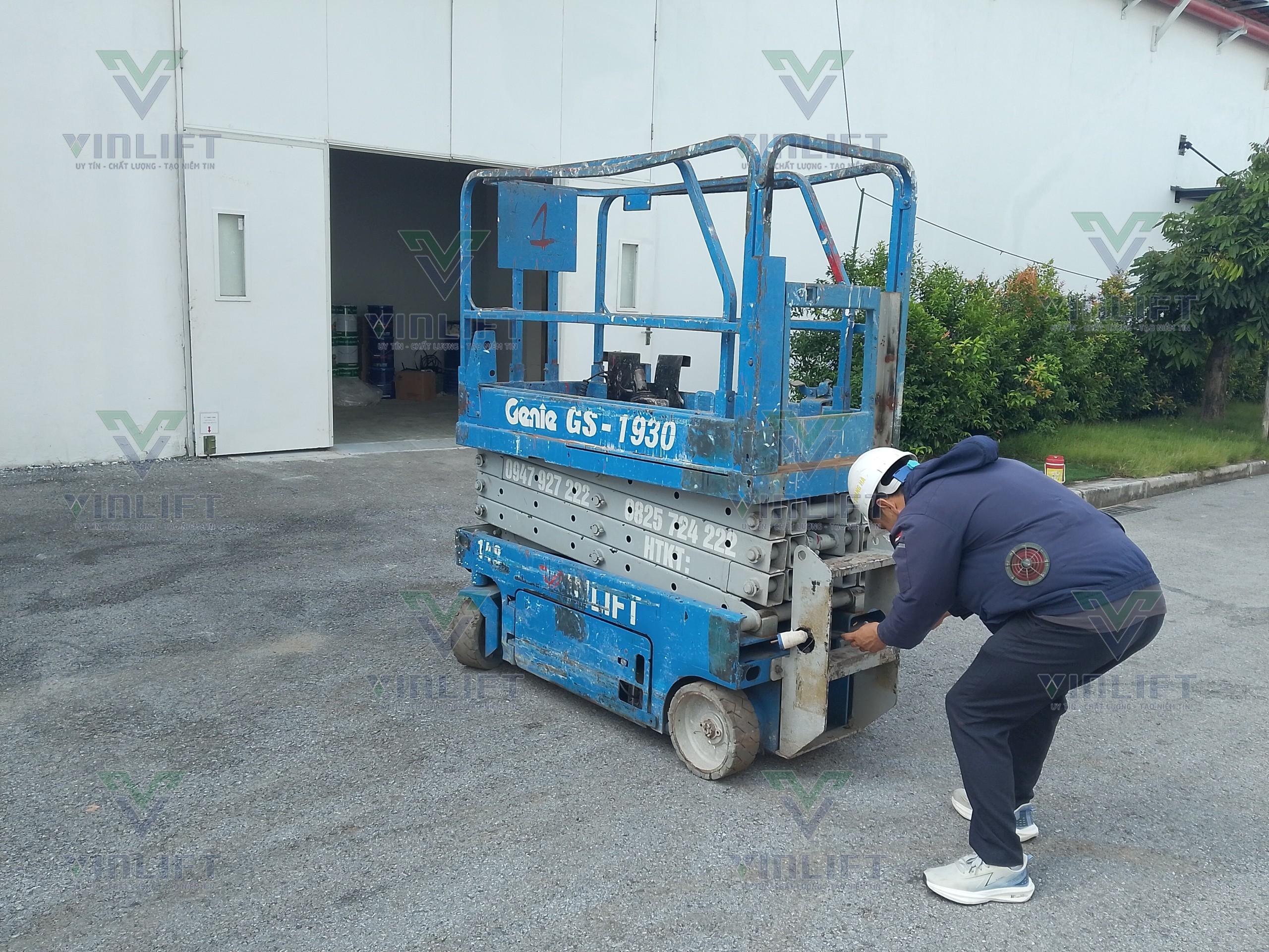 Cơ Cấu Chữ X Trong Hệ Thống Nâng Của Xe Nâng Người Hiệu Quả Và Thực Tế