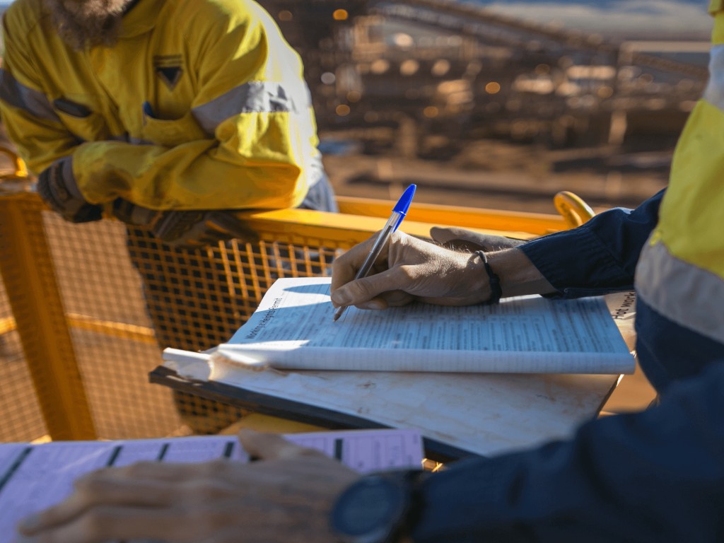 Equipment Rental Agreement: Key Terms, Insurance