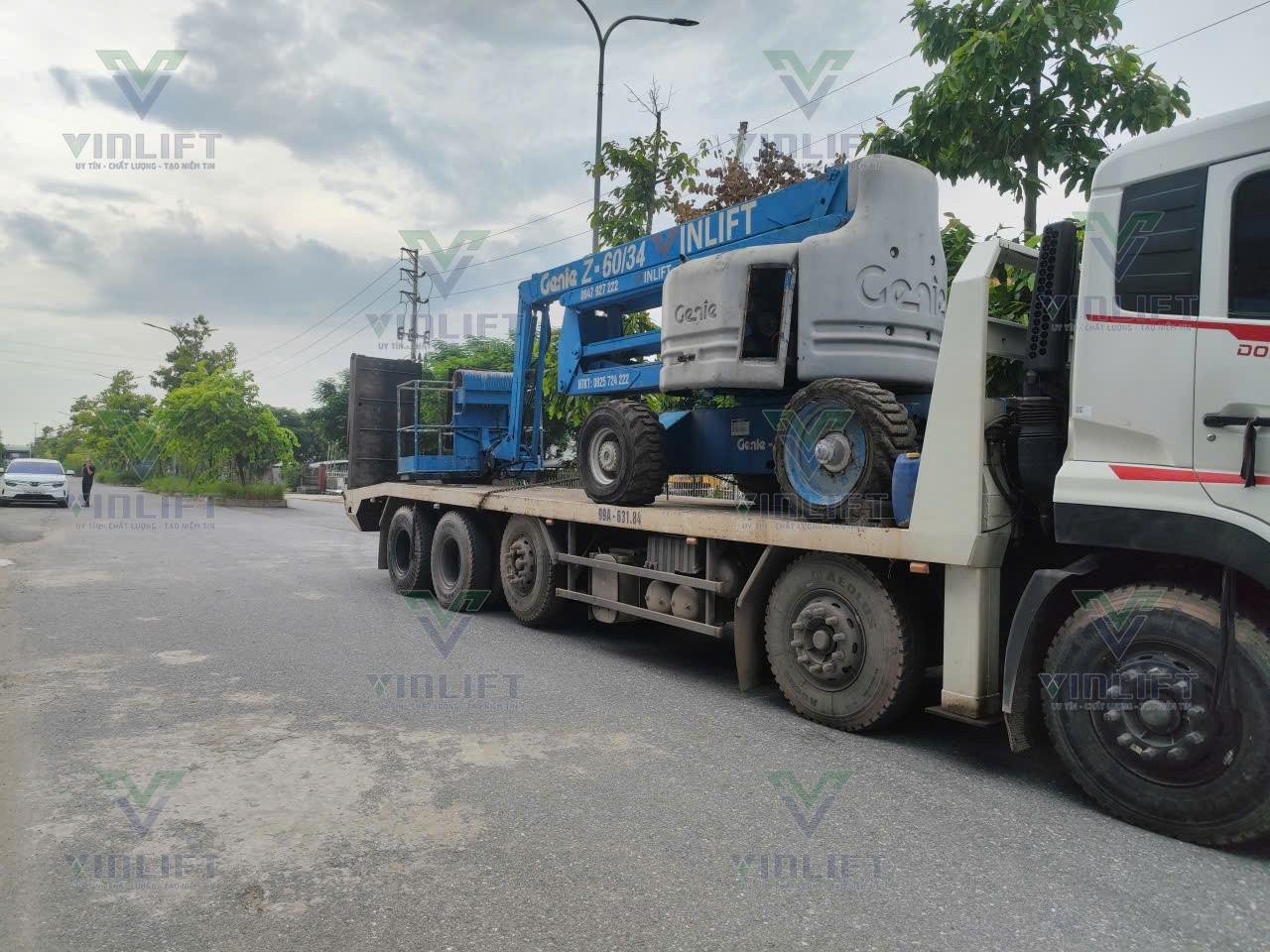 Sự Khác Biệt Kỹ Thuật Giữa Xe Nâng Người Cần Vươn Và Xe Nâng Cắt Kéo Bạn Cần Lưu Ý